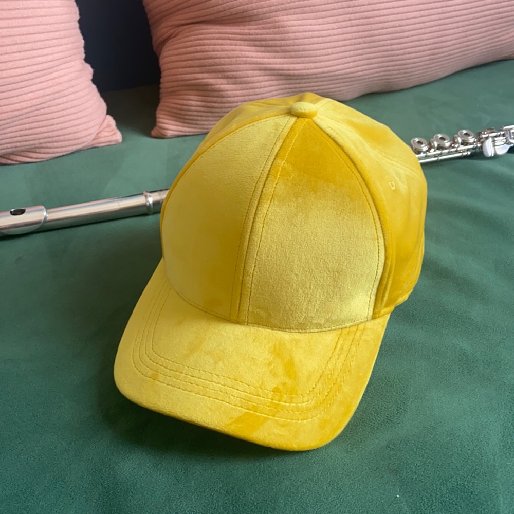 Clyde Velvet Hat